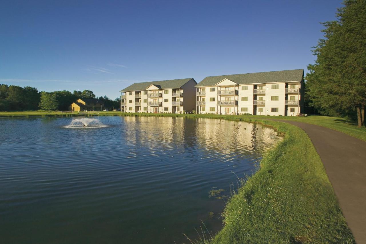 Club Wyndham Tamarack Hotel Wisconsin Dells Exterior photo